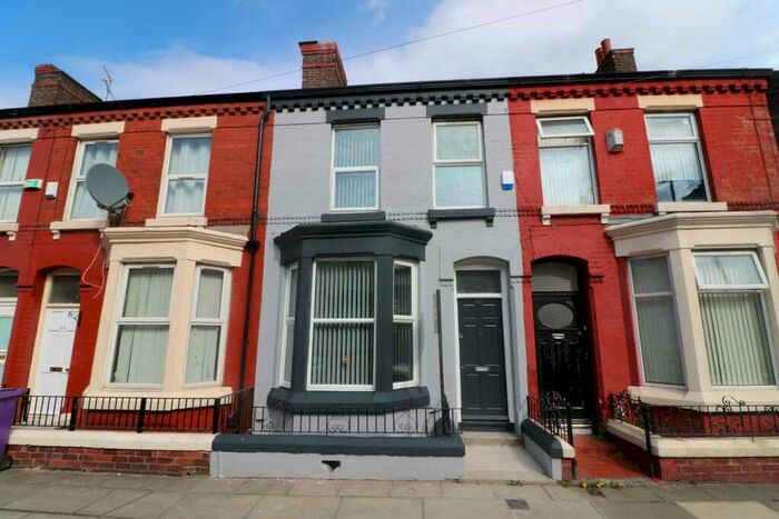 5 Bedroom House To Rent In Kelso Road, Liverpool, L6