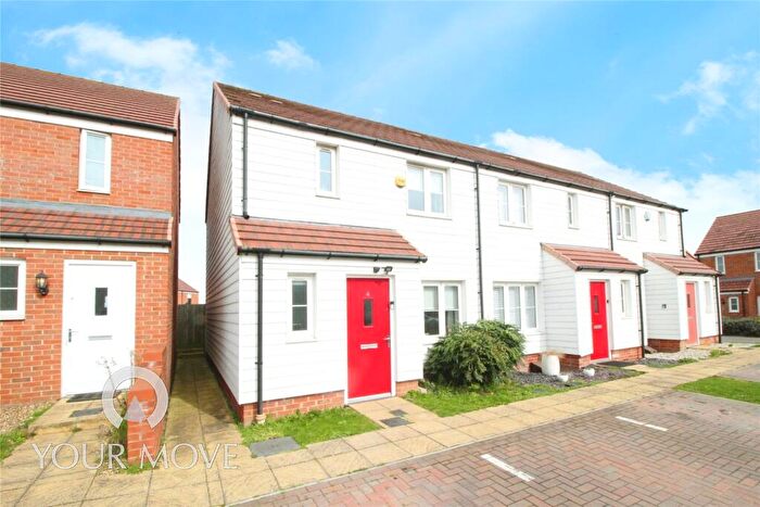 3 Bedroom End Of Terrace House To Rent In Jennings Close, Dartford, Kent, DA1