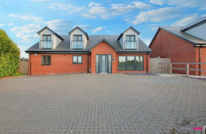 4 Bedroom Detached House For Sale In High House Lane, Hadlow, TN11