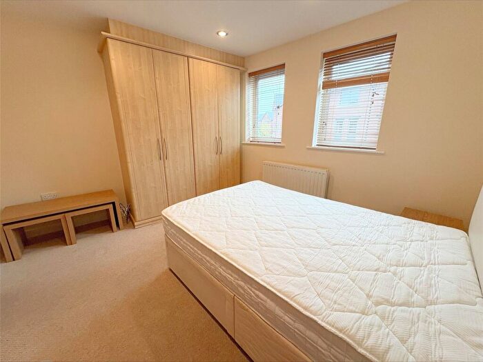 2 Bedroom Apartment To Rent In New Crane Street, Chester, Cheshire, CH1