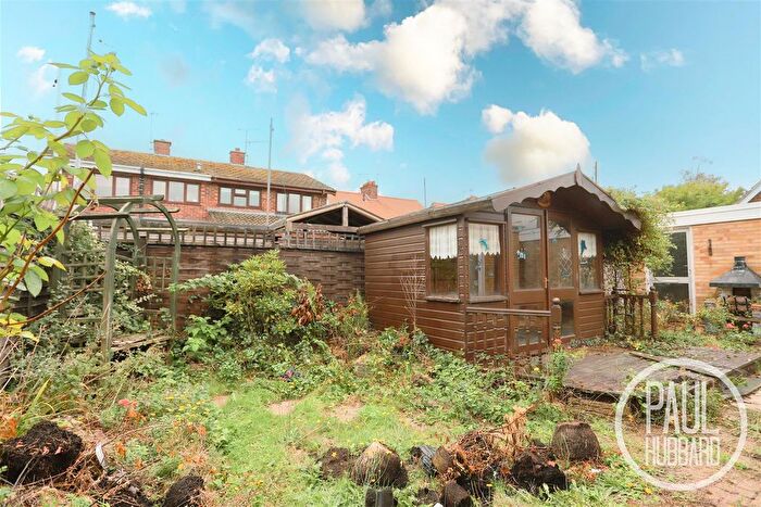 2 Bedroom Semi-Detached Bungalow For Sale In Cunningham Way, Lowestoft, NR33