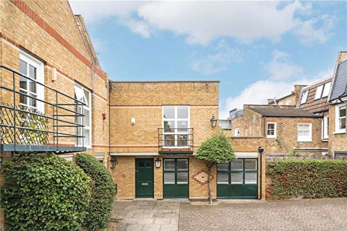1 Bedroom Terraced House For Sale In Gowan Avenue, London, SW6