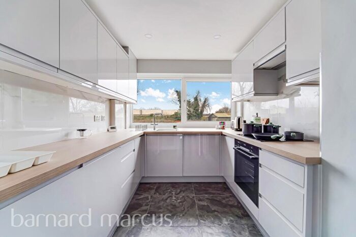 2 Bedroom Flat To Rent In Kingston Road, New Malden, KT3