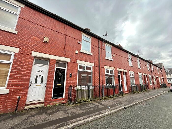 2 Bedroom Terraced House To Rent In Wythburn Street, Salford, M6