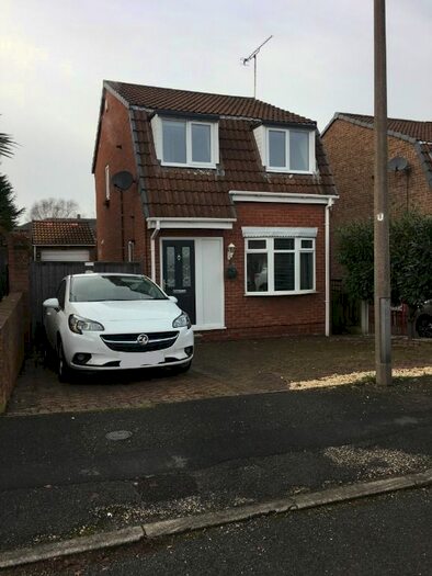 3 Bedroom Detached House To Rent In Lindwall Court, Worksop, S81