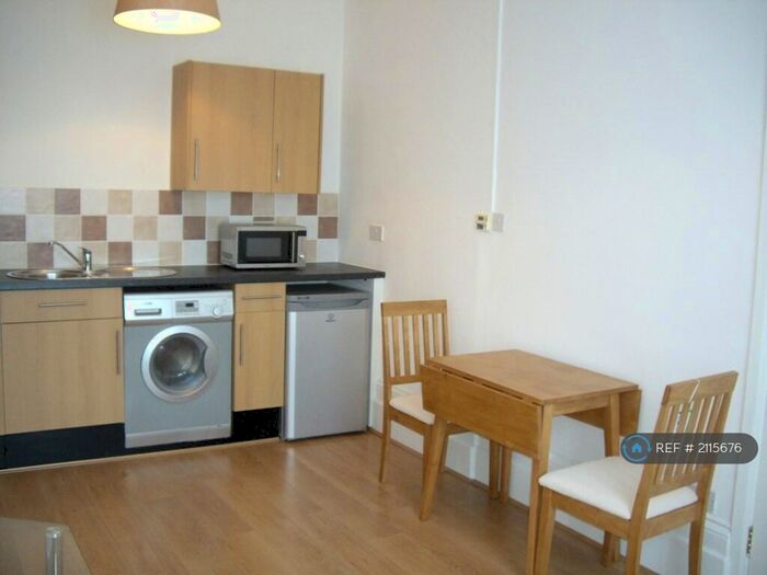 1 Bedroom Flat To Rent In Eldon Road, Reading, RG1