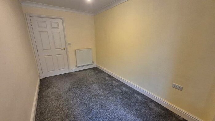3 Bedroom Town House To Rent In Market Street, Haverfordwest, SA61