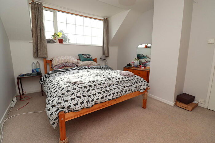 2 Bedroom Detached House For Sale In Fiskerton Road, Cherry Willingham, Lincoln, LN3
