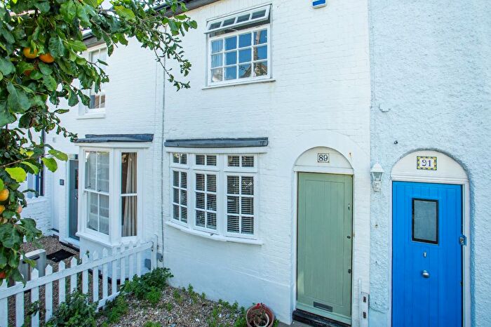 2 Bedroom Terraced House For Sale In Island Wall, Whitstable, CT5