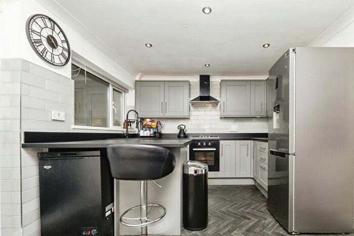 3 Bedroom Terraced House For Sale In Queslett Road, Birmingham, B43