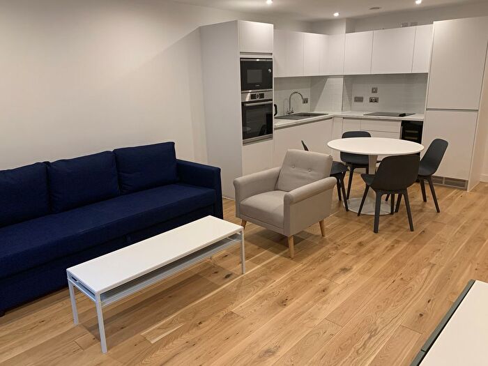 1 Bedroom Flat To Rent In William Street, Birmingham, B15