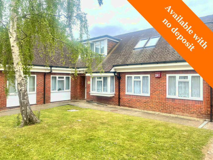 2 Bedroom Flat To Rent In High Street, Fareham, PO16