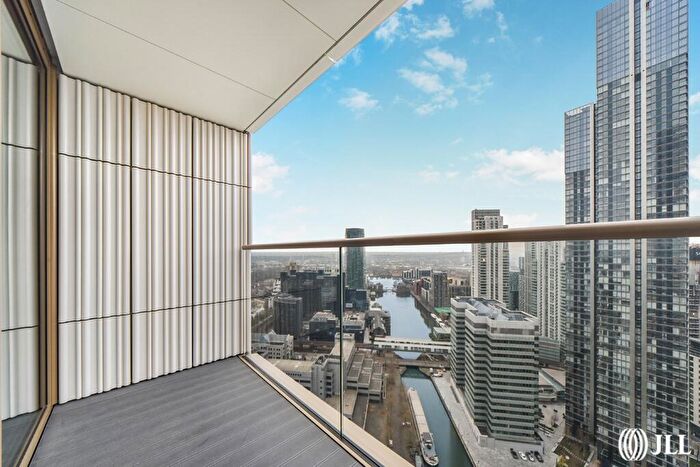 Flat For Sale In Park Drive Park Drive, E14