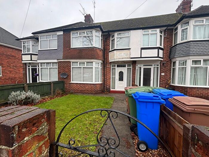 3 Bedroom Terraced House To Rent In Maple Avenue, Willerby, Hull, East Yorkshire, HU10