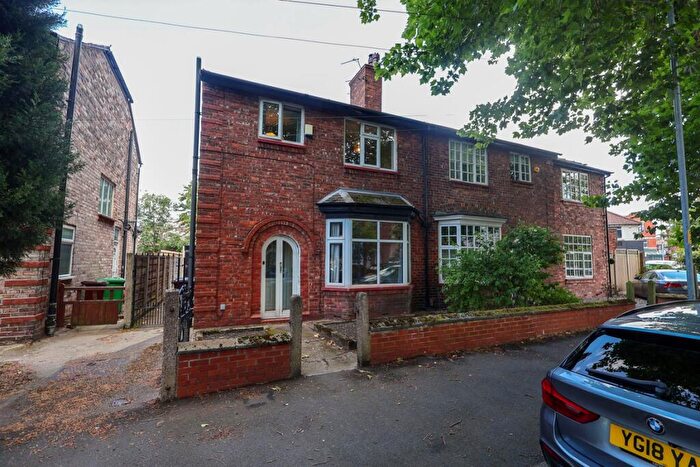 4 Bedroom Semi Detached House To Rent In Malton Ave, Chorlton, M21
