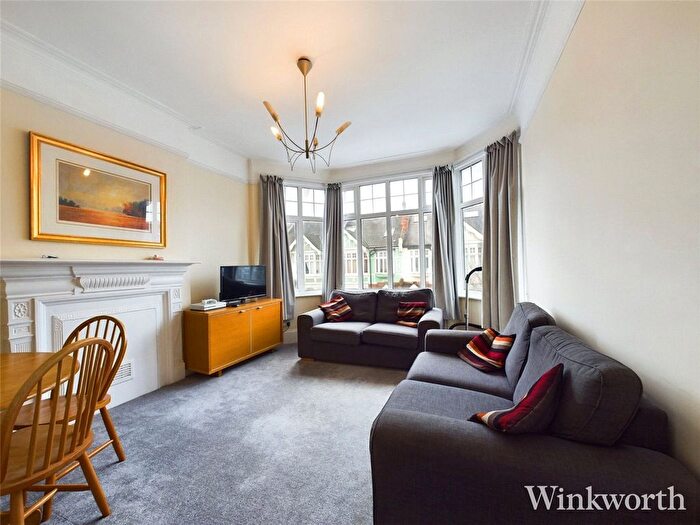2 Bedroom Flat To Rent In Byron Road, London, W5
