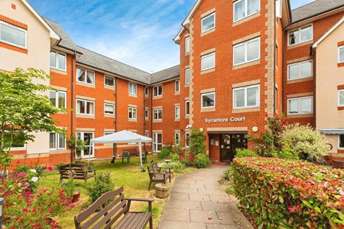 1 Bedroom Retirement Property To Rent In Sycamore Court, Willow Road, Aylesbury, HP19