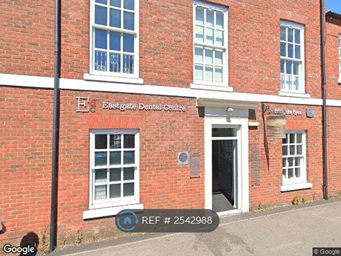 2 Bedroom Flat To Rent In Wedgewood Street, Aylesbury, HP19