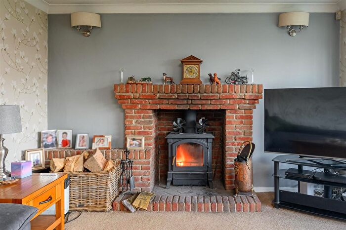 5 Bedroom Detached House For Sale In Beagle Croft, Stamford Bridge, York, YO41 - Photo 8