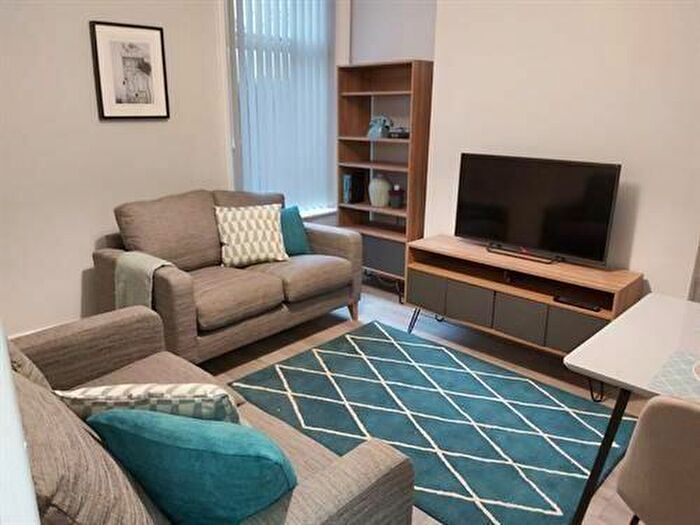 4 Bedroom Terraced House To Rent In Adelaide Road, Kensington, Liverpool, L7