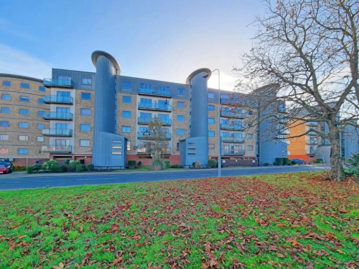 2 Bedroom Flat To Rent In Wherstead Road, Ipswich, IP2