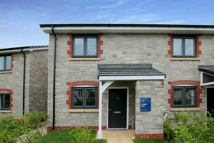 3 Bedroom Property To Rent In Shrub Leaze, Stoke Gifford, Bristol, BS34