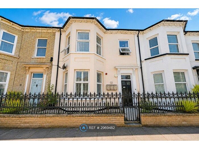 1 Bedroom Flat To Rent In Kelrobhan House, Great Yarmouth, NR30