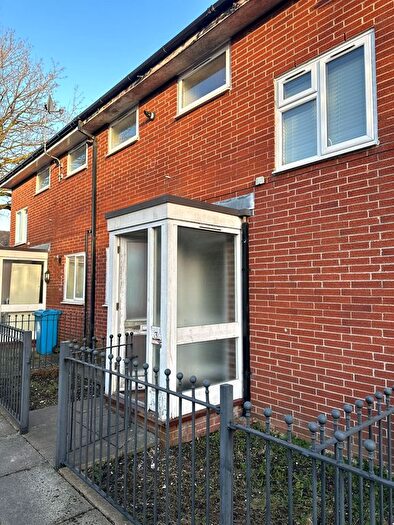 2 Bedroom Terraced House To Rent In Ainthorpe Walk, Manchester, M40