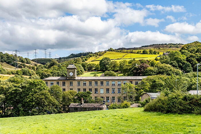 3 Bedroom Apartment For Sale In Apartment Rishworth Palace, Rishworth, HX6