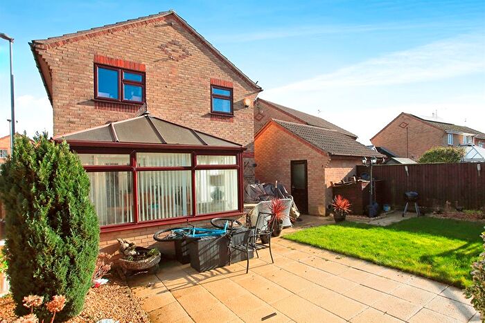 4 Bedroom Detached House To Rent In Caldbeck Close, Peterborough, PE4