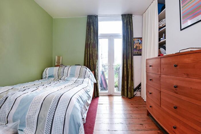 1 Bedroom Flat To Rent In Albyn Road London, SE8