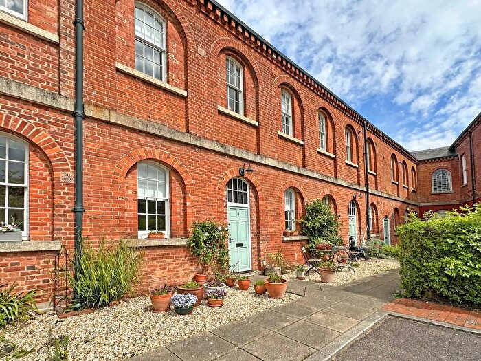 3 Bedroom Town House For Sale In Buckland Walk, Exminster, EX6
