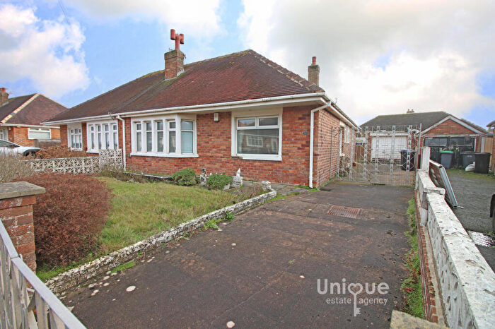 2 Bedroom Bungalow For Sale In Woodridge Avenue, Thornton-Cleveleys, FY5
