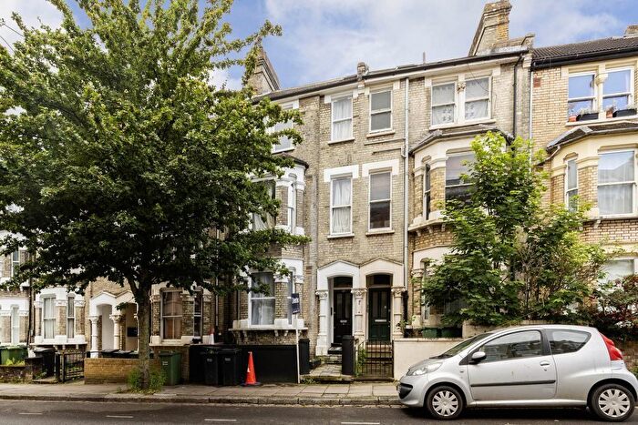 Studio To Rent In Gascony Avenue, London, NW6