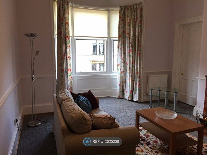 2 Bedroom Flat To Rent In Roxburgh St, Glasgow, G12