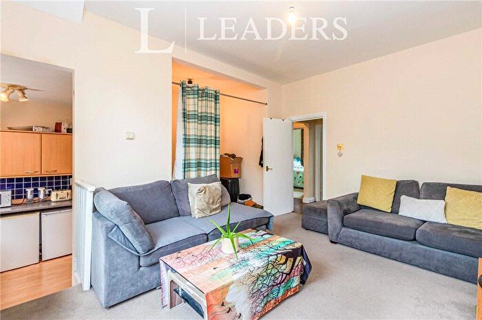 2 Bedroom Apartment For Sale In Surbiton Road, Kingston Upon Thames, Surrey, KT1