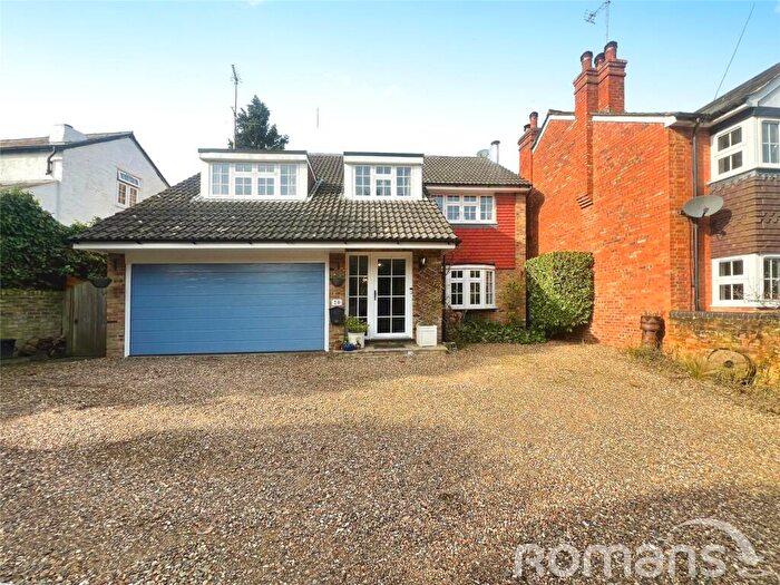 5 Bedroom Detached House For Sale In Green Lane, Ascot, Berkshire, SL5