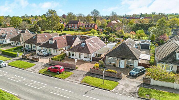 4 Bedroom Detached Bungalow For Sale In Steventon Road, Drayton, OX14