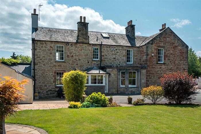 4 Bedroom Detached House For Sale In Lugton Brae, Dalkeith, Midlothian, EH22