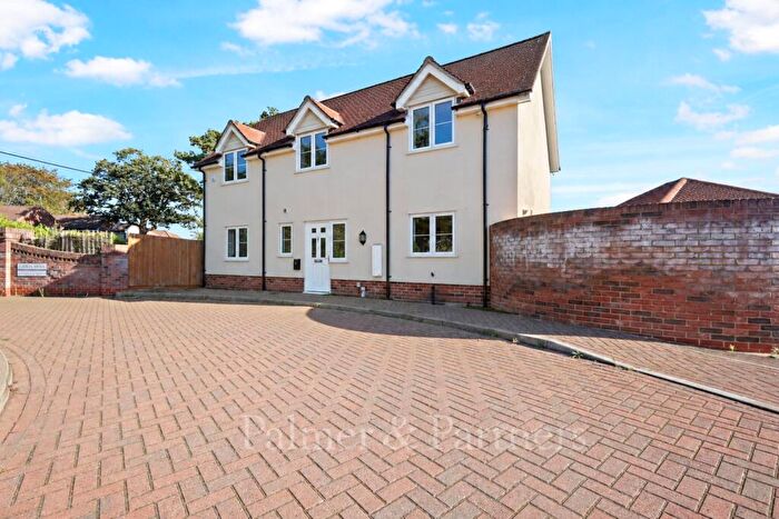 3 Bedroom Detached House To Rent In Catkin Mews, Colchester, Essex, CO2