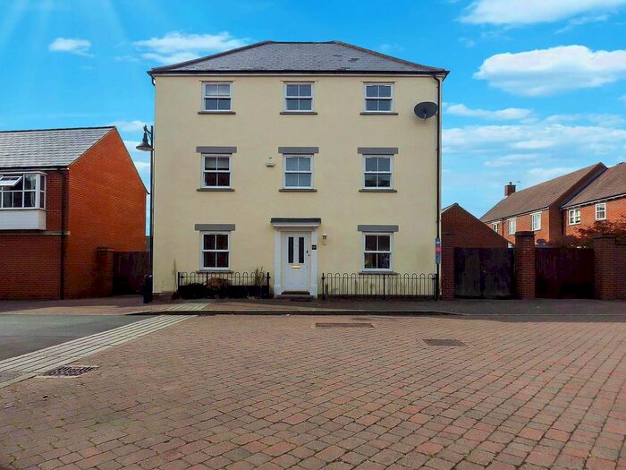 4 Bedroom Detached House To Rent In Dunvant Road, Swindon, Wiltshire, SN25