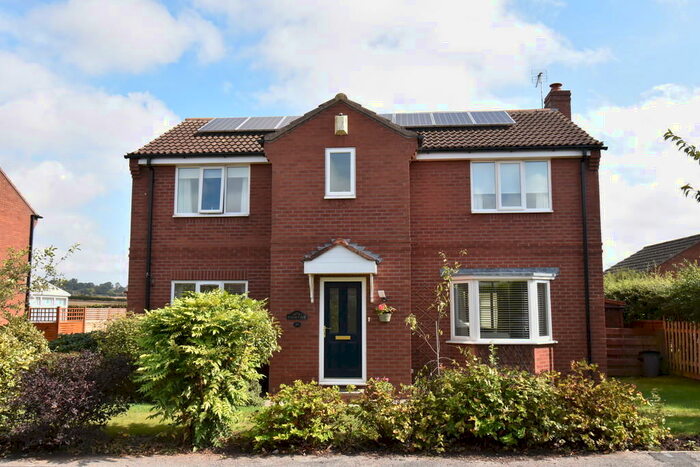 4 Bedroom Detached House For Sale In Turker Lane, Northallerton, DL6