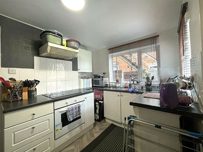 1 Bedroom Flat To Rent In Westleigh Road, Leicester, LE3