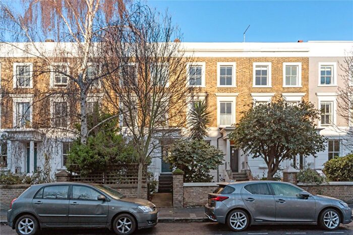 4 Bedroom Flat To Rent In Elmore Street, London, N1