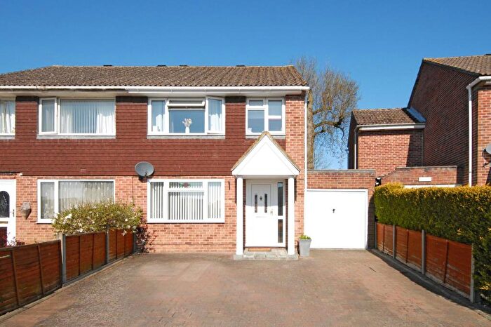 3 Bedroom Semi-Detached House To Rent In Thatcham, Berkshire, RG18