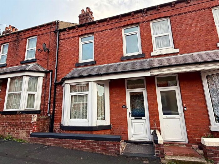 3 Bedroom Terraced House To Rent In Moorland Road, Scarborough, YO12