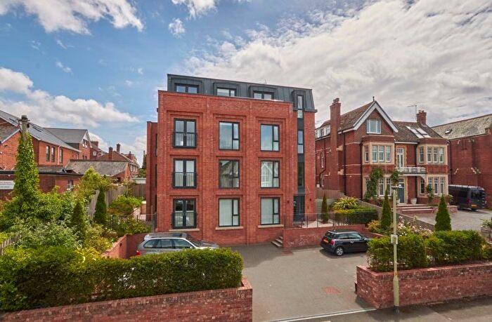 2 Bedroom Flat For Sale In Spicer Road, St Leonards, Exeter, EX1