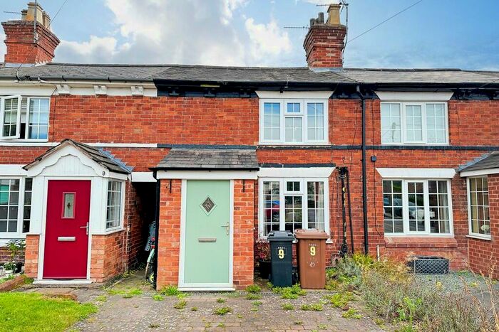 2 Bedroom Terraced House To Rent In Copt Heath Croft, Knowle, B93