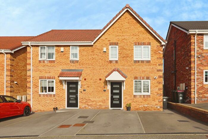 3 Bedroom Semi Detached House For Sale In Kirkstead Lane, Rotherham, South Yorkshire, S61