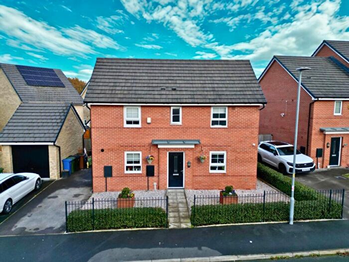 3 Bedroom Detached House For Sale In Sgt Mark Stansfield Way, Hyde, SK14